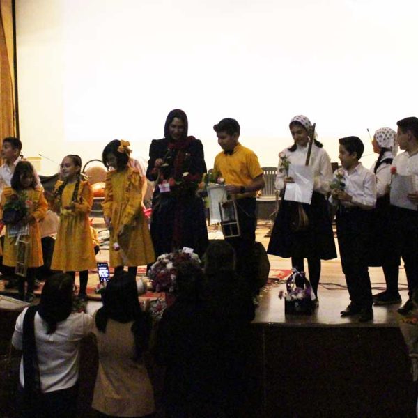 کنسرت-مشترک-موسیقی-کودک-و-گروه-نوجوانان-4