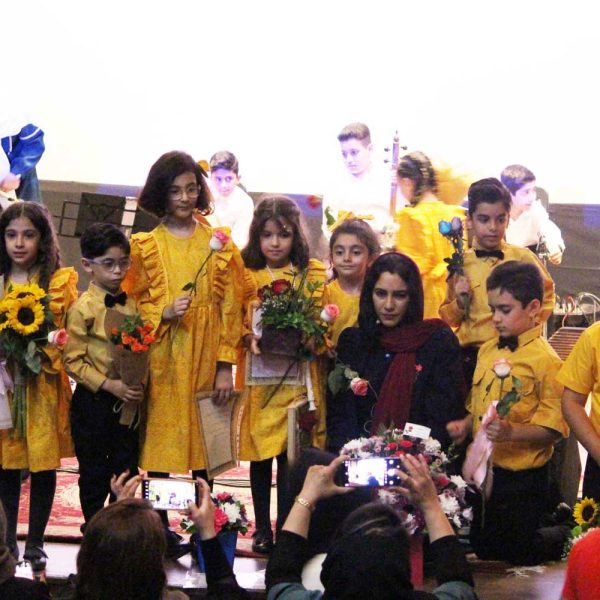 کنسرت-مشترک-موسیقی-کودک-و-گروه-نوجوانان