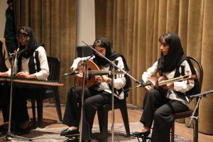 گروه موسیقی جوانان سرنا